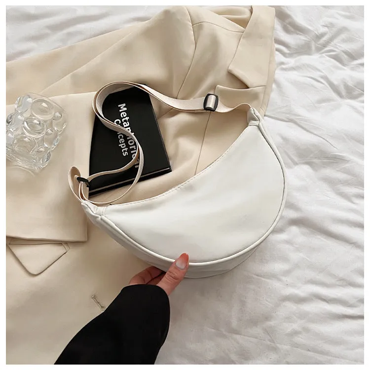 Women's Nylon Trendy Dumpling Lightweight Style Crossbody Bags