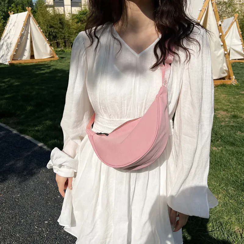 Women's Nylon Trendy Dumpling Lightweight Style Crossbody Bags