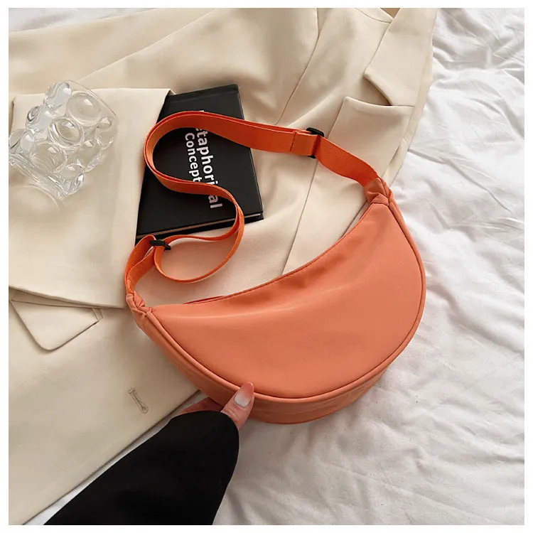 Women's Nylon Trendy Dumpling Lightweight Style Crossbody Bags