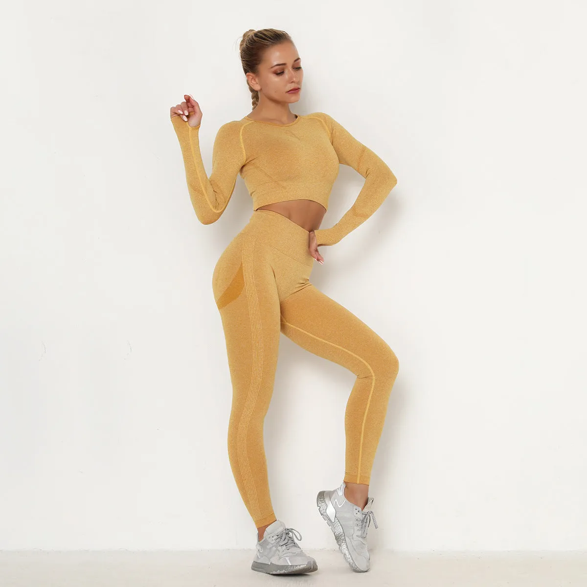 Women's  Seamless Breathable Long Sleeve Yoga Sportswear