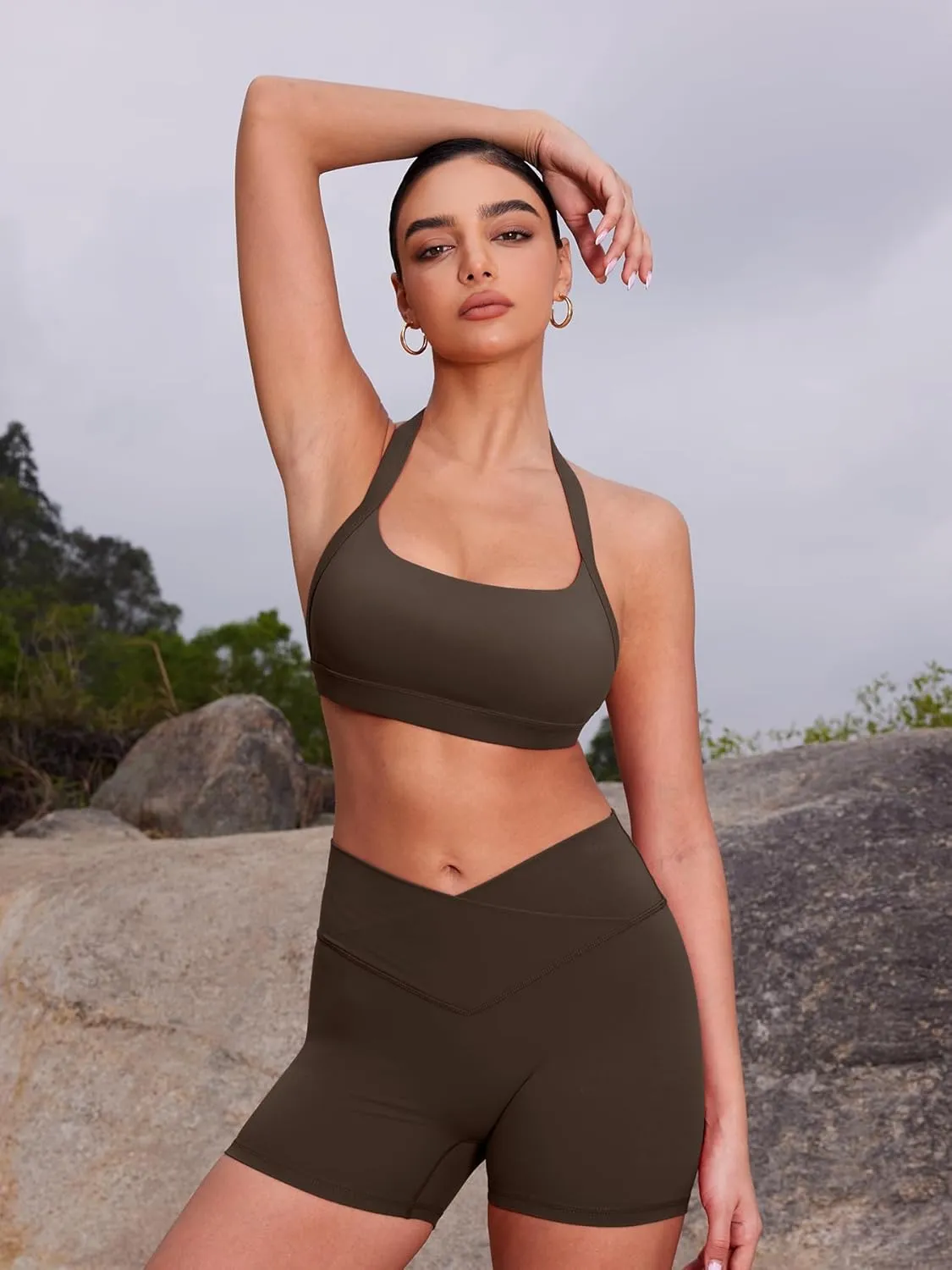 YEOREO Roxanie Women Halter Sports Bra Scoop Neck Removable Padded Open Back Yoga Workout Crop Tank Top